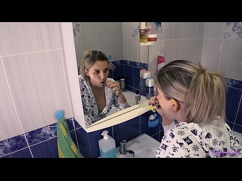 ❤️ Pijamaz jantzitako gazteekin ahozko esperma amaitzen da ipurdian - Letty Black ❌ Porno gurean eu.verhentai.ru ️❤